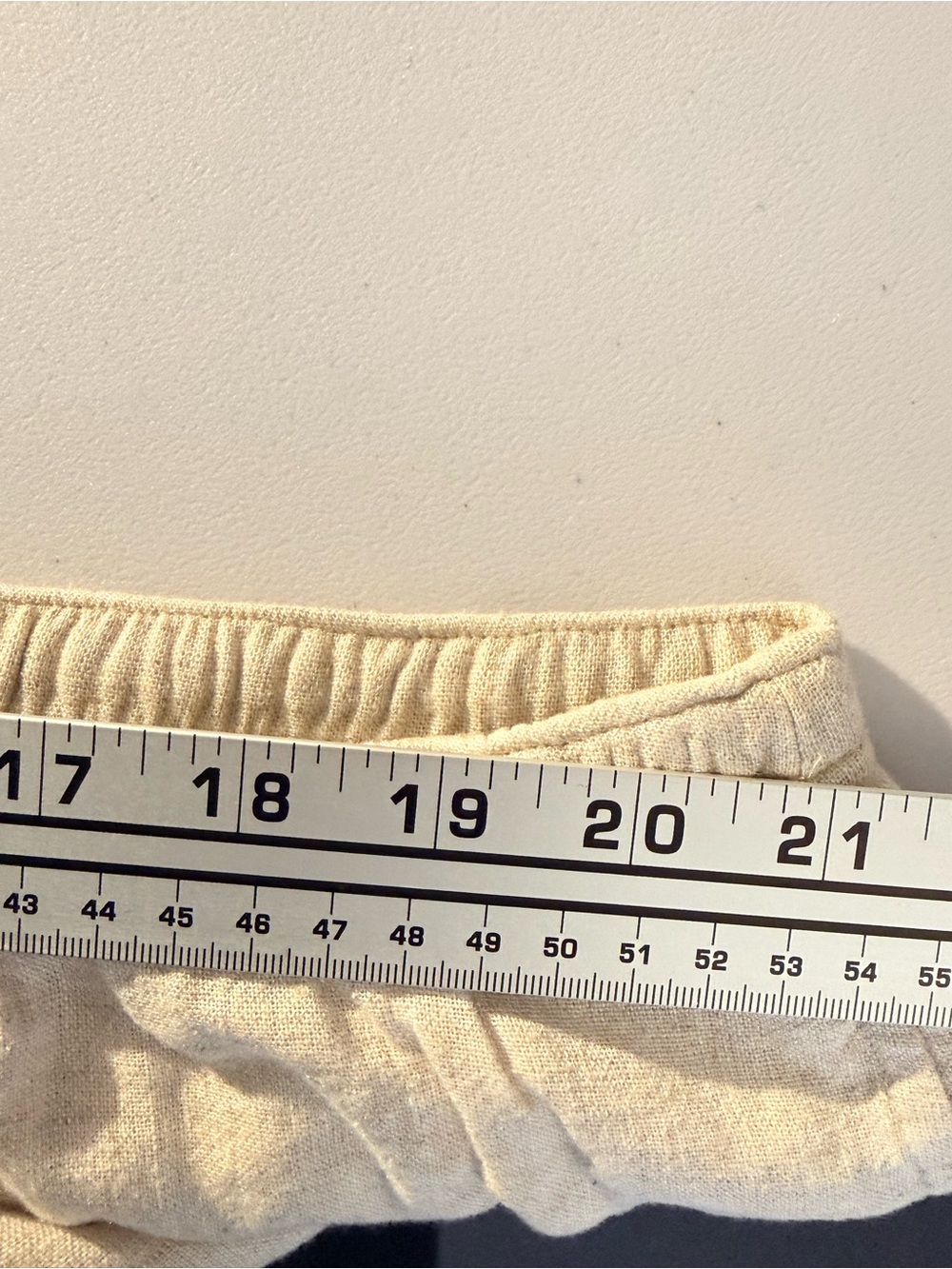 Abercrombie & Fitch Cream Wide-Leg Drawstring Pants - Picture 4 of 7